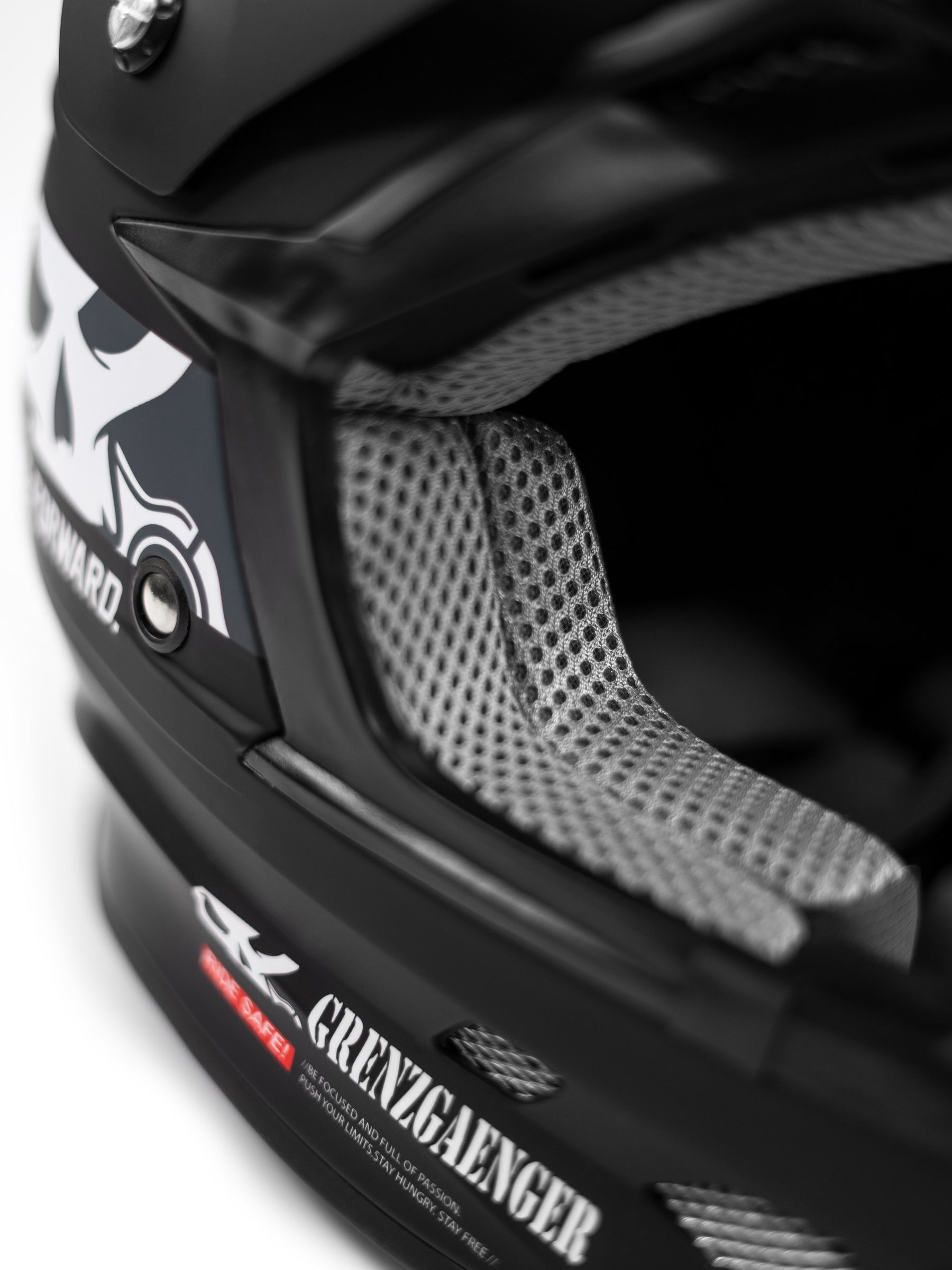 Triple F Helmet Black