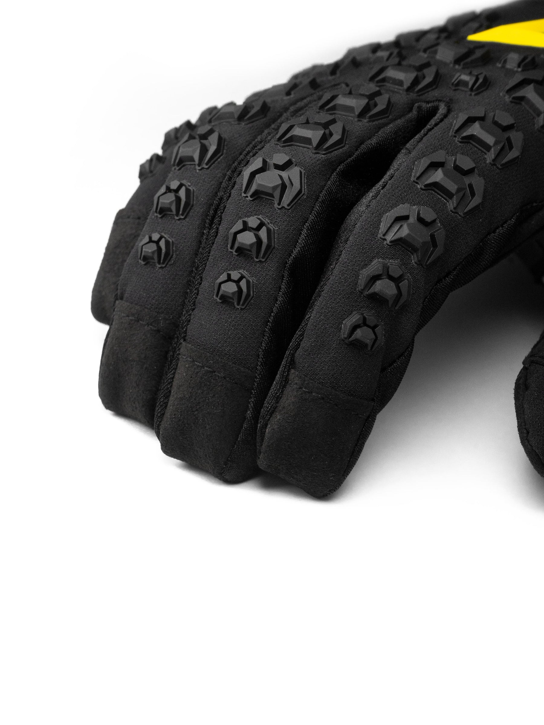 Scale Pro Gloves Black