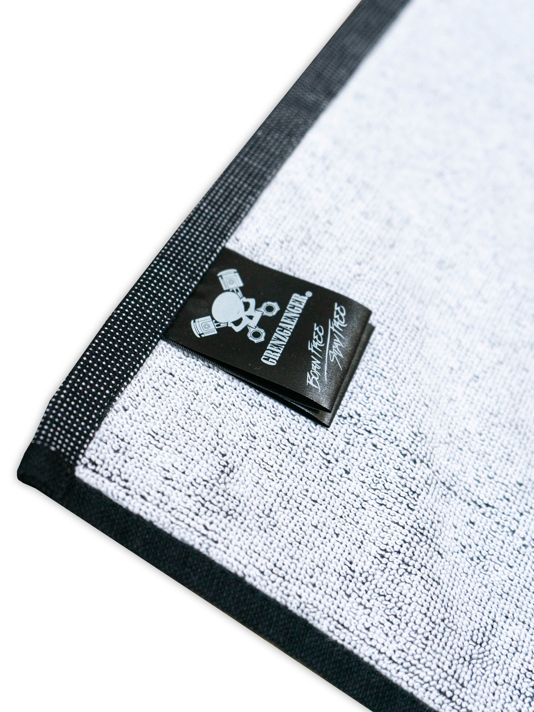 Beach Towel - Classic Skull Black