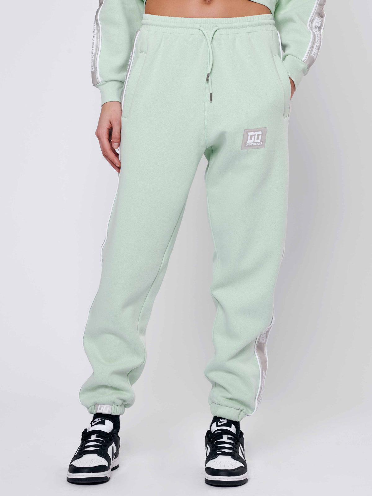 Sports Sweatpants Woman green