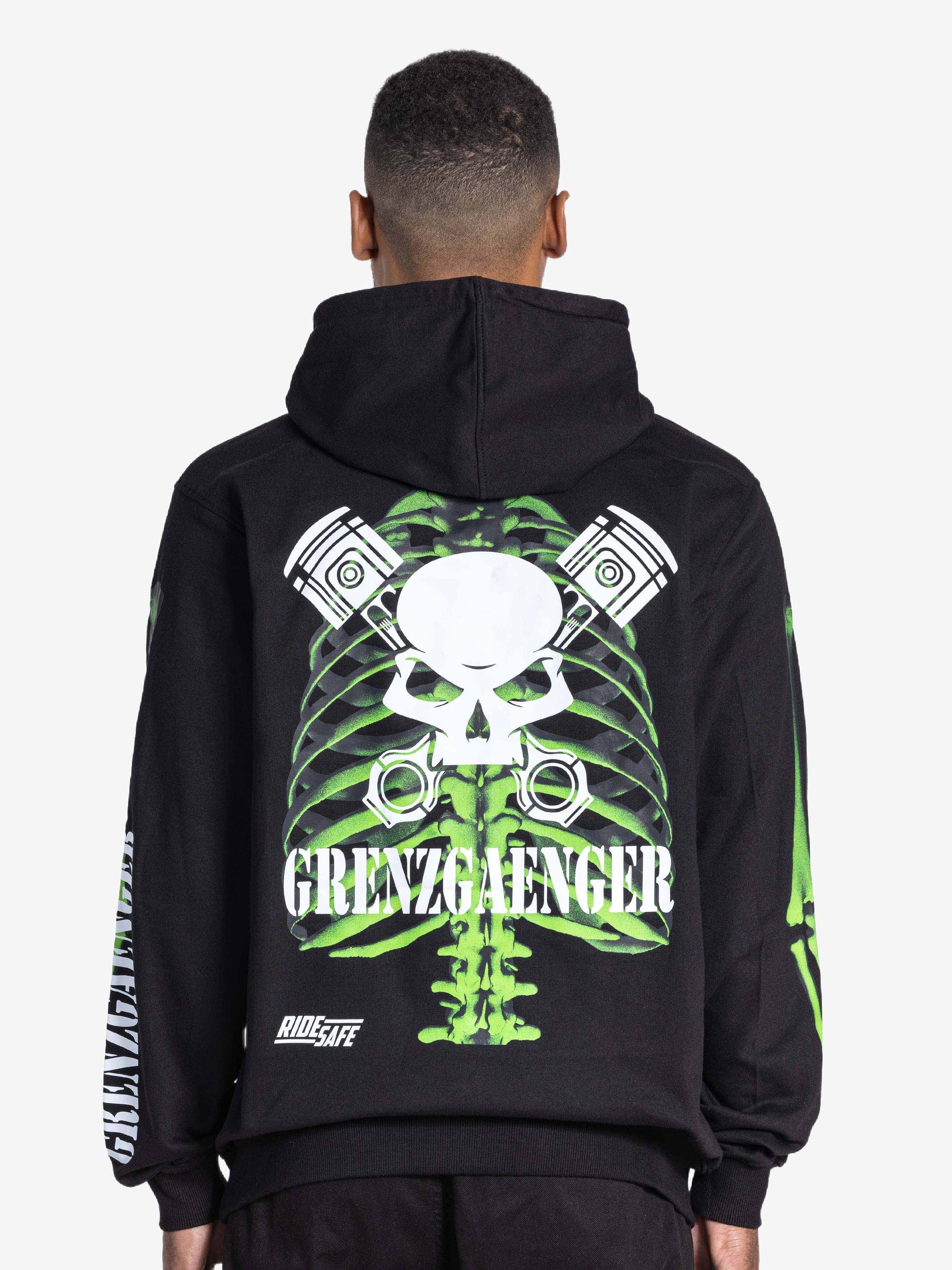 Skull & Bones Hoodie - green
