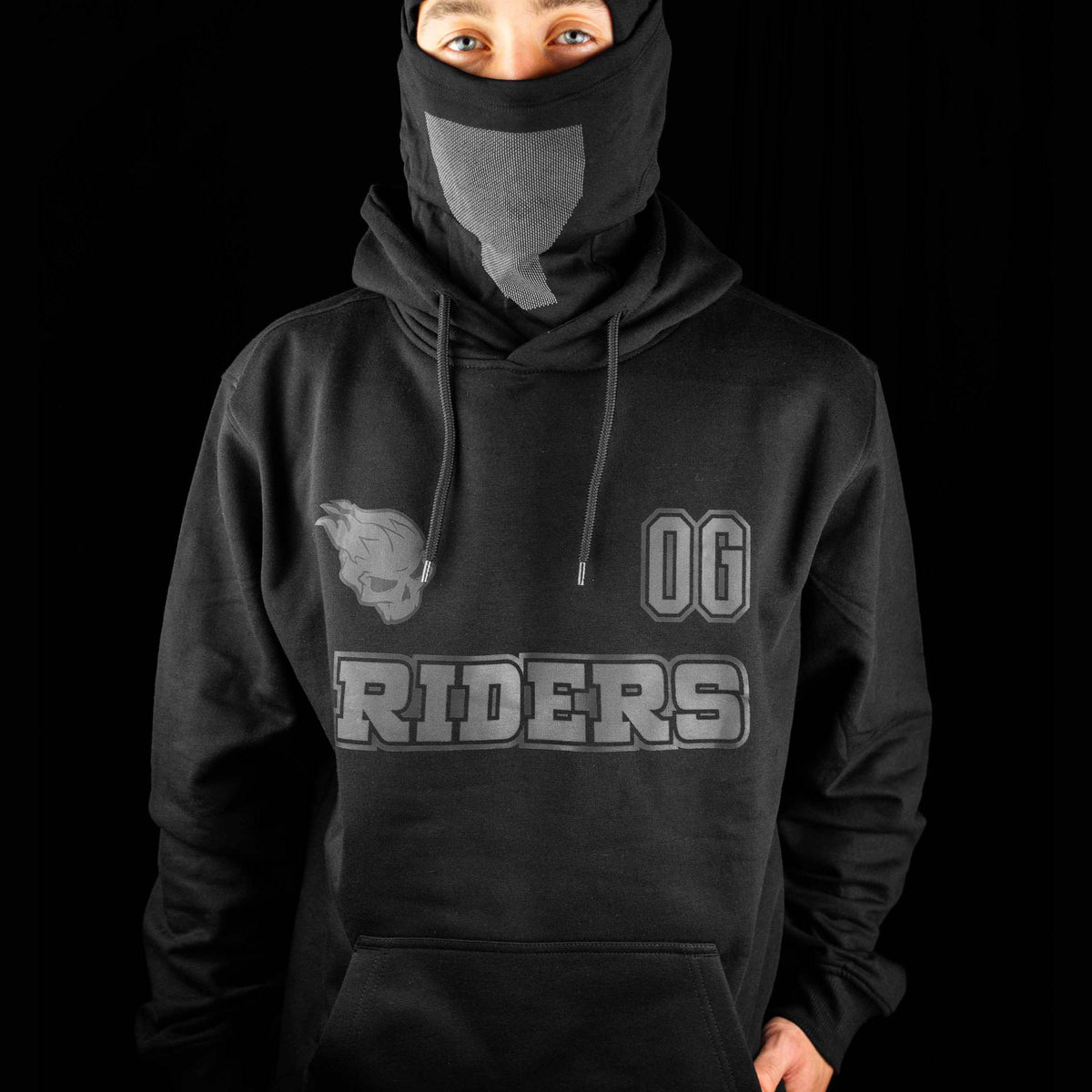 GRENZGAENGER Day One Hoodie 新品 Lサイズ GRENZGAENGER Day One Hoodie 新品 Lサイズ GRENZGAENGER Day One