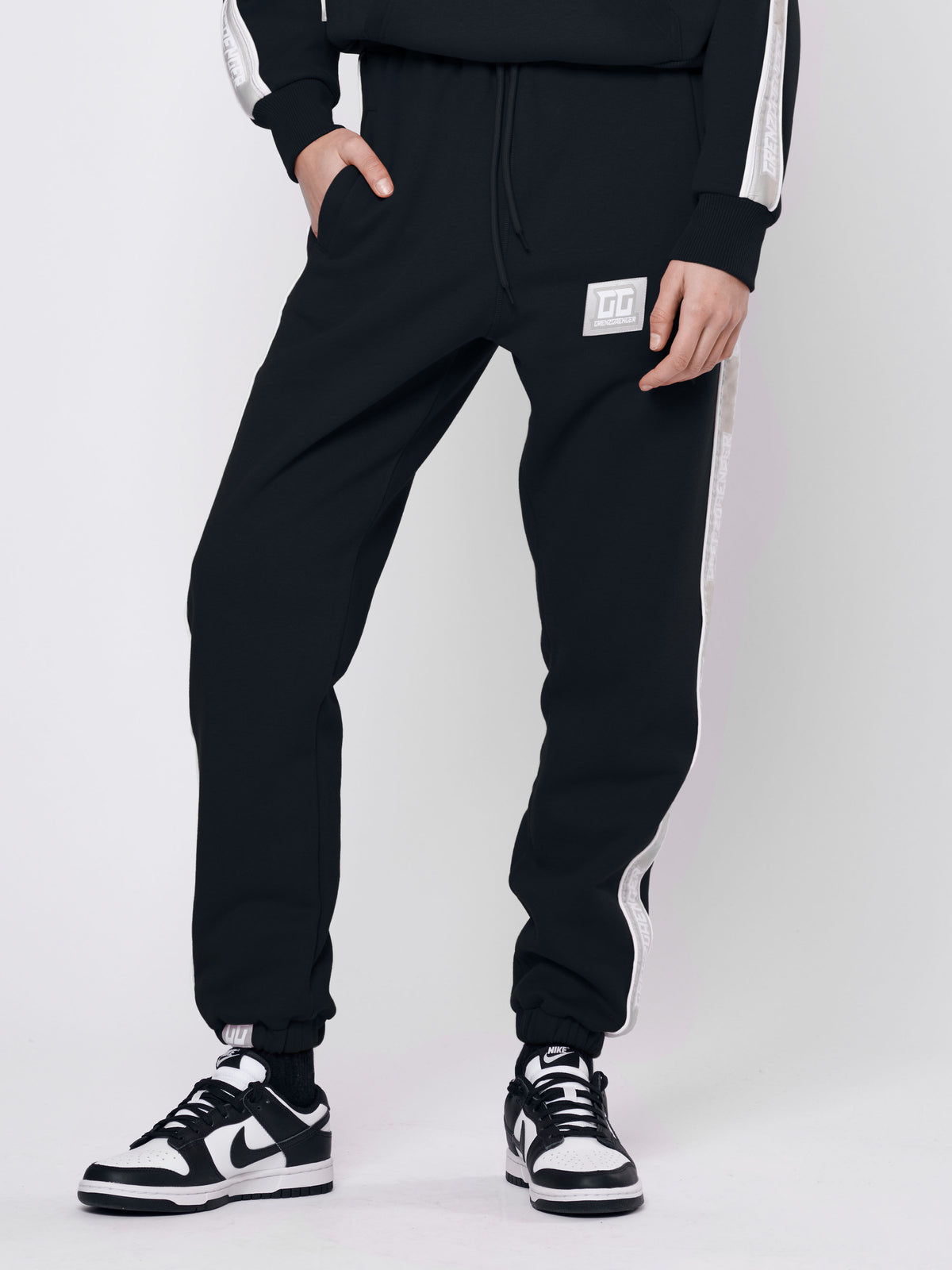Box Sweatpants Women Black