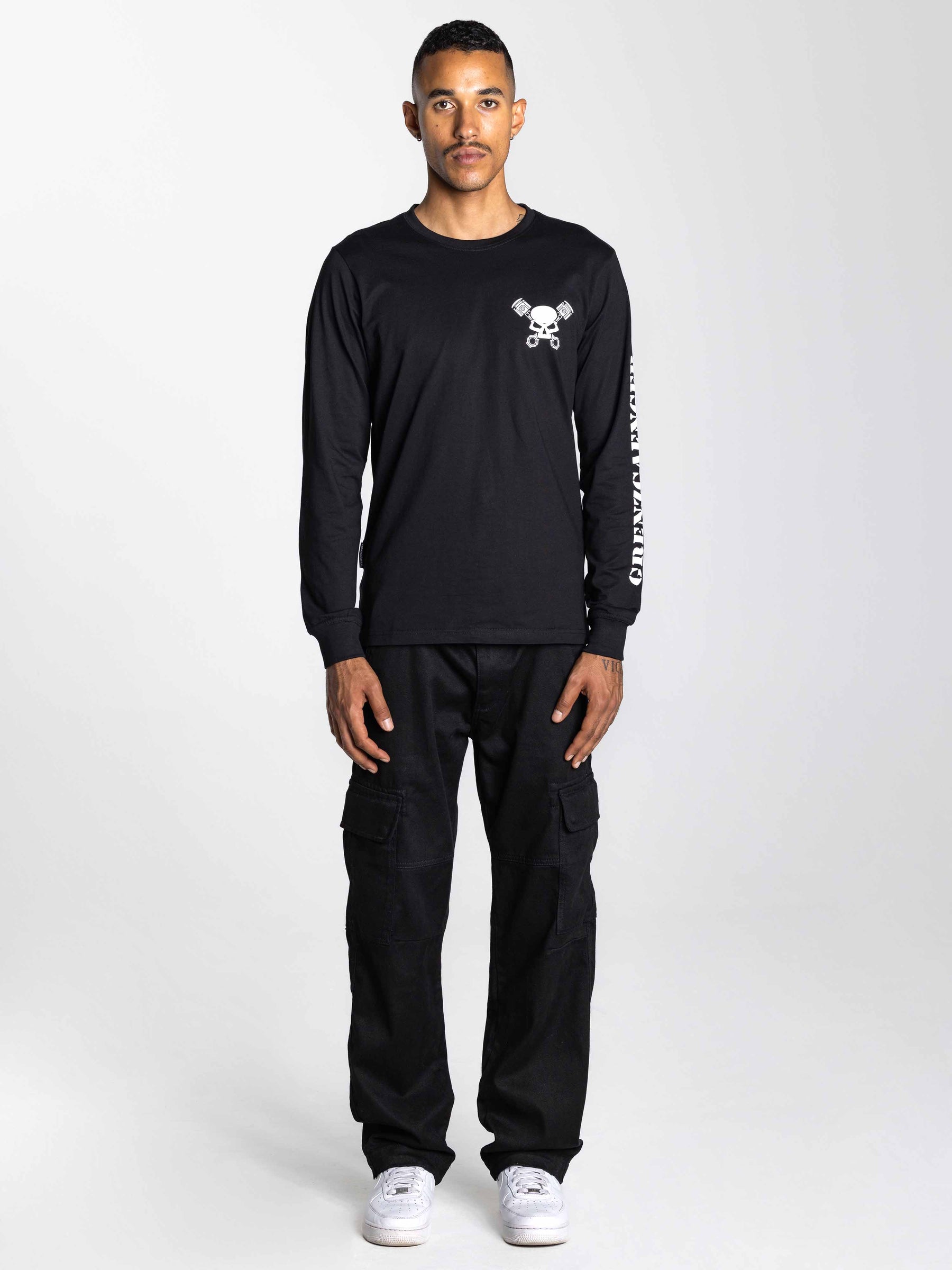 Skull Longsleeve deep black