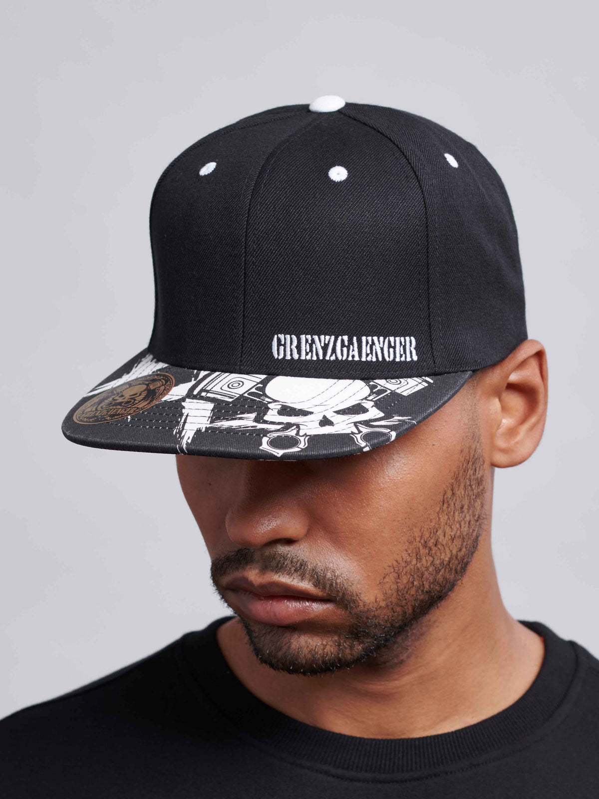 Skull Snapback